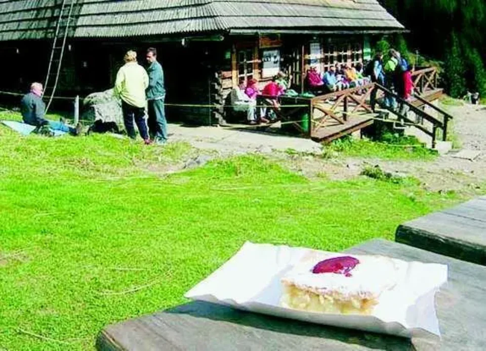Zjeść osiem szarlotek i przejść całe Tatry