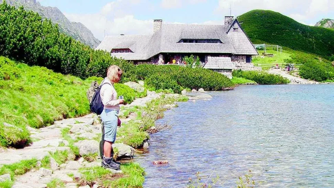 Zanocuj w górskim schronisku w Tatrach