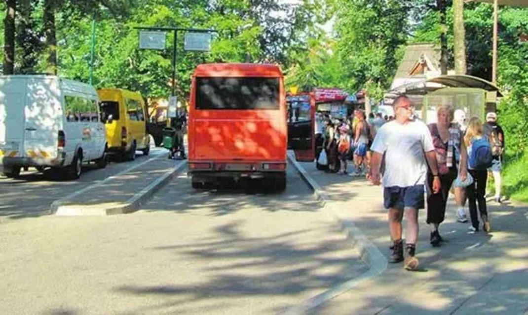 Będą sprawdzać liczbę pasażerów w busach
