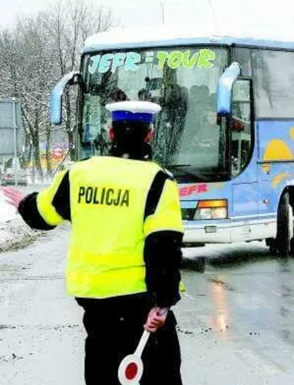 Kontrolują i pouczają