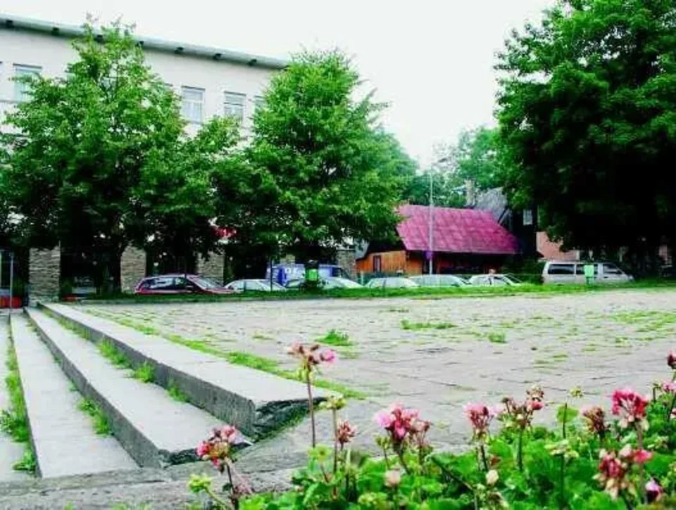 Plac Niepodległości rynkiem Zakopanego?