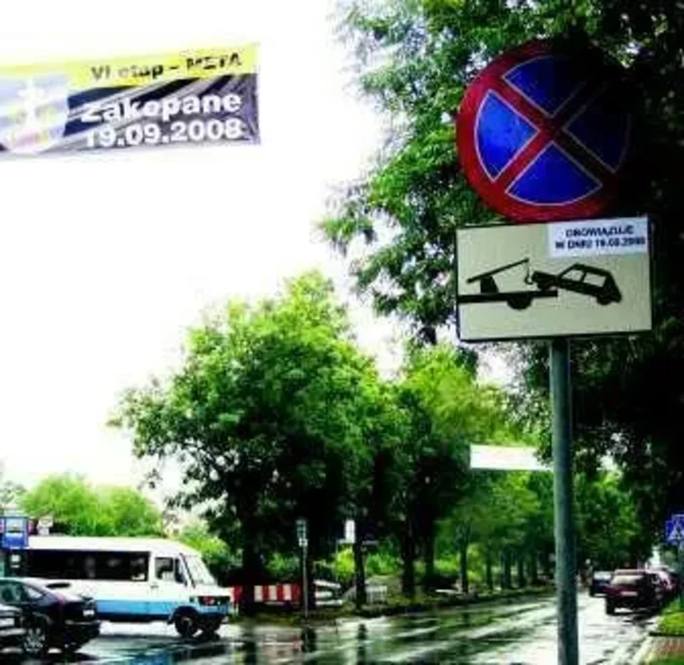 Na wyścig więcej ulic objętych zakazem