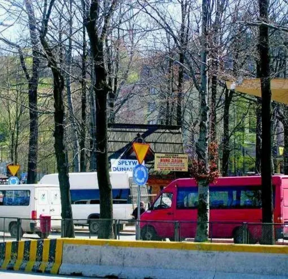 Wojna busowa trwa. Cierpią mieszkańcy