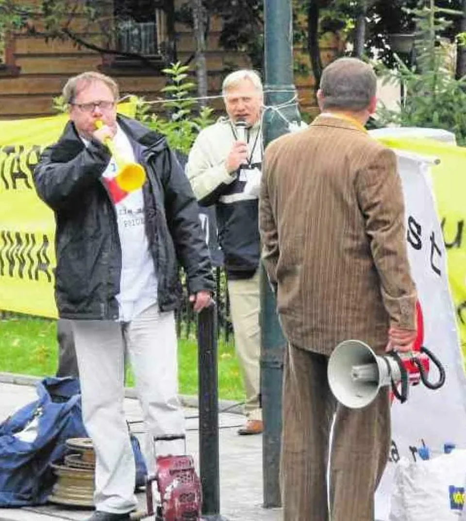 Manifestacja ojców stanie przed sądem?
