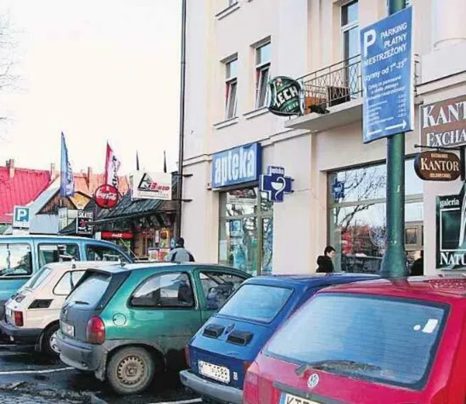 Parkingi poszły w przetargu