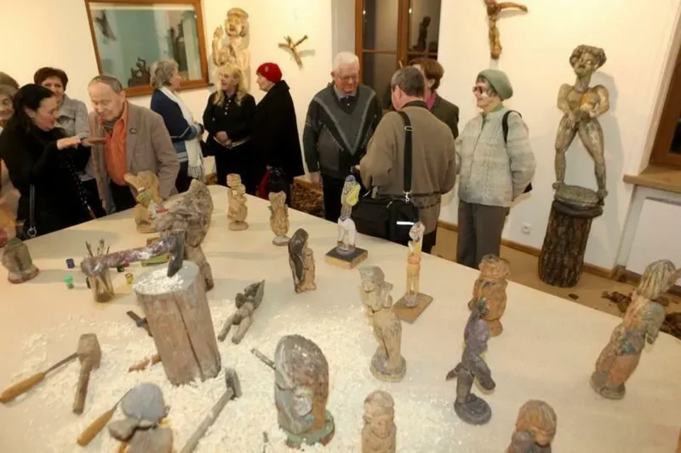 Rzeźby Edwarda Sutora w Muzeum Podhalańskim