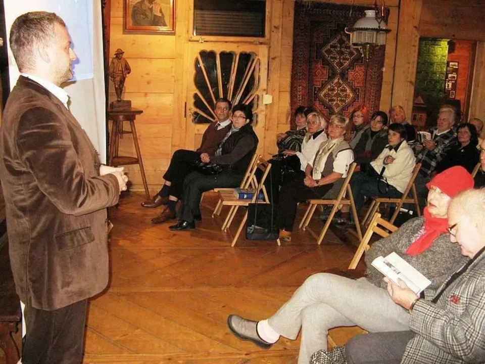 „TAMTEN LWÓW” - CIEKAWY WIECZÓR WSPOMNIEŃ O LWOWIE W „KOLIBIE”