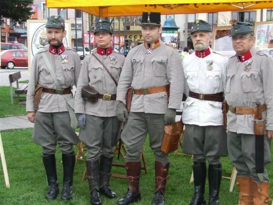 Nowy Targ: Armia austriacko-węgierska w karykaturze Schönpfluga