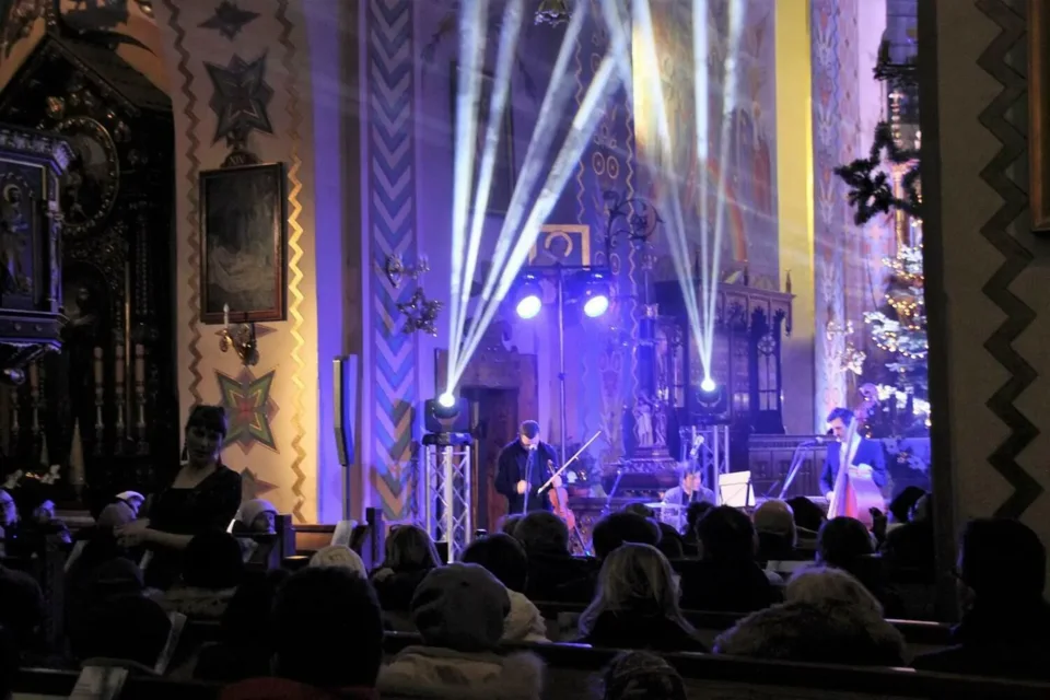 11. Festiwal Kolęd Pastorałek i Pieśni Bożonarodzeniowych "Dobrze ześ sie Jezu pod Giewontem zr